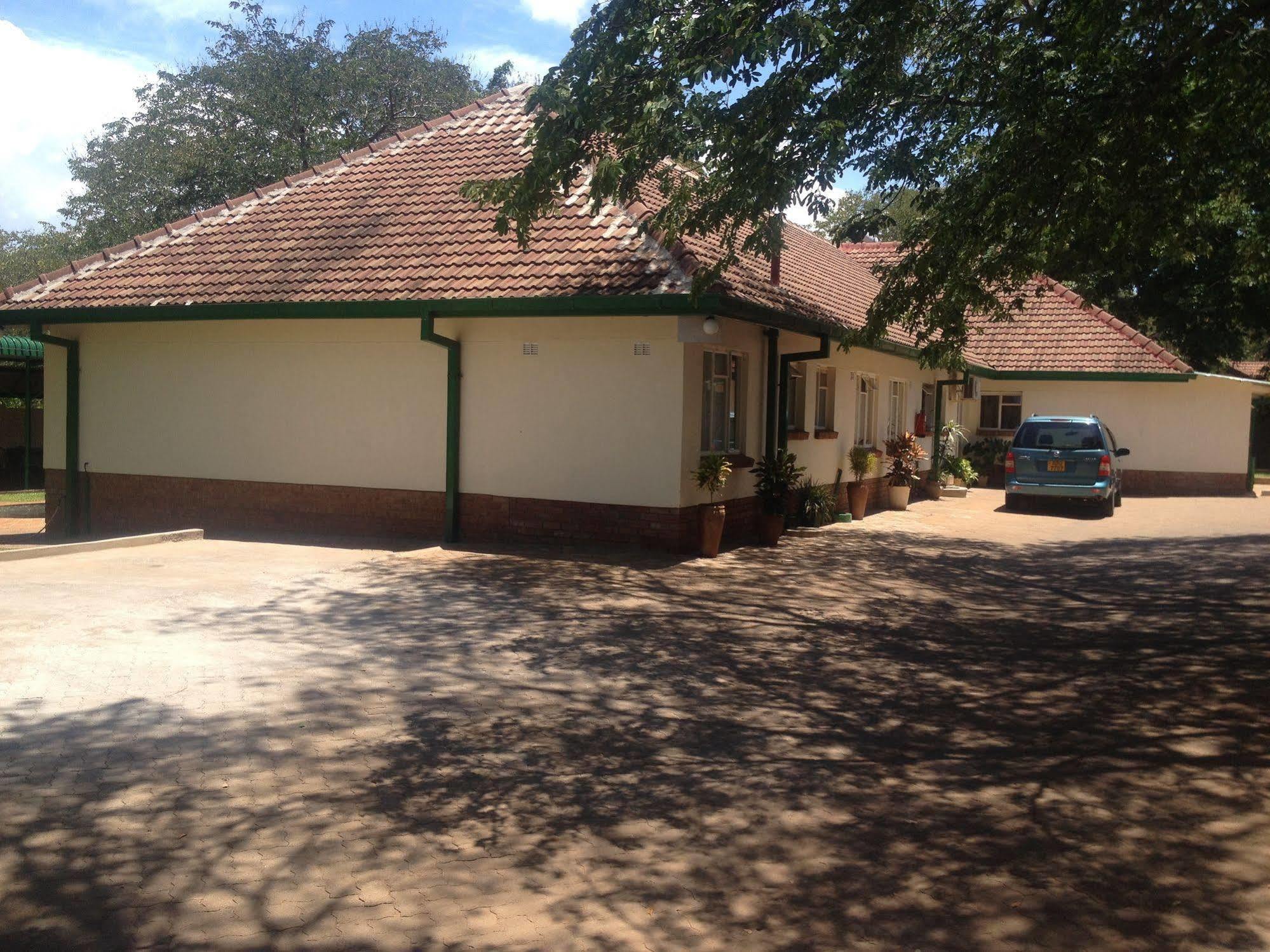 Livingstone Lodge Victoria Falls Exterior photo